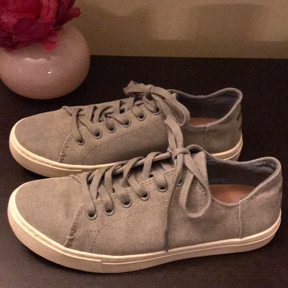 Toms Women’s Sneakers, Gray, Size 7